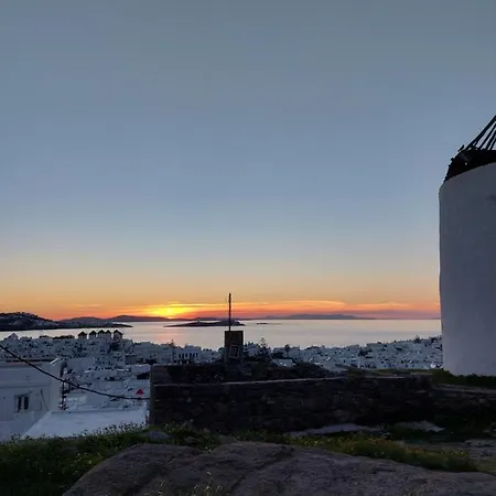 Gemini 1 * Mykonos Town
