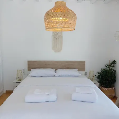 Gemini 1 Mykonos Town